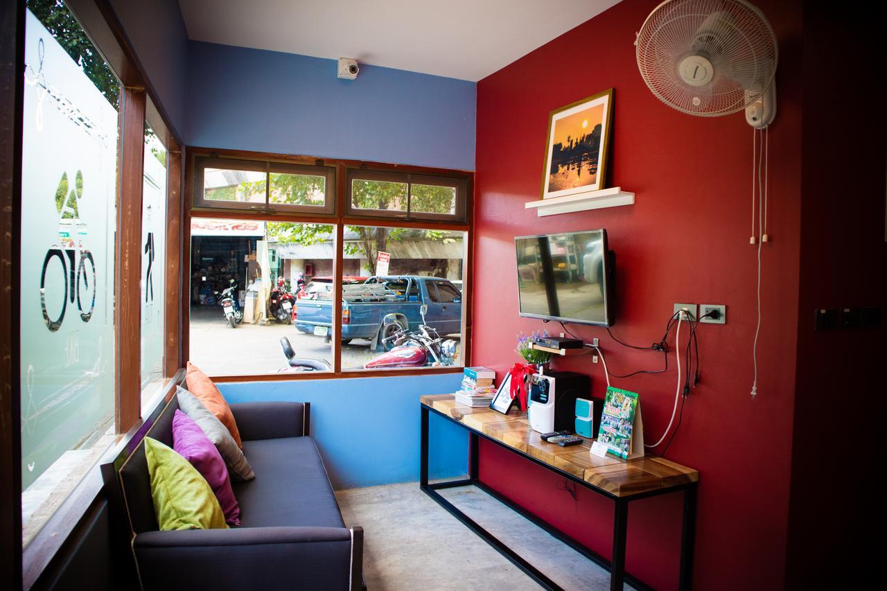 Albergue Tawan Bed Club Chiang Mai Exterior foto
